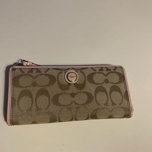Coach wallet